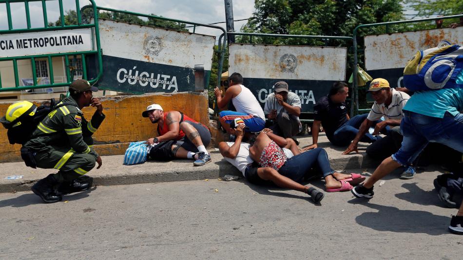 ONG alerta de ataque contra civiles en Venezuela durante combates en frontera