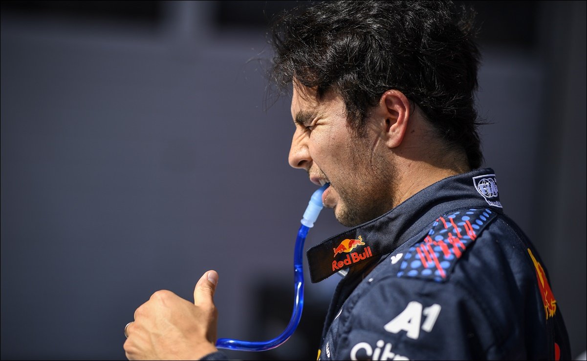 'Checo' Pérez recibe felicitaciones de Red Bull por sus 200 carreras