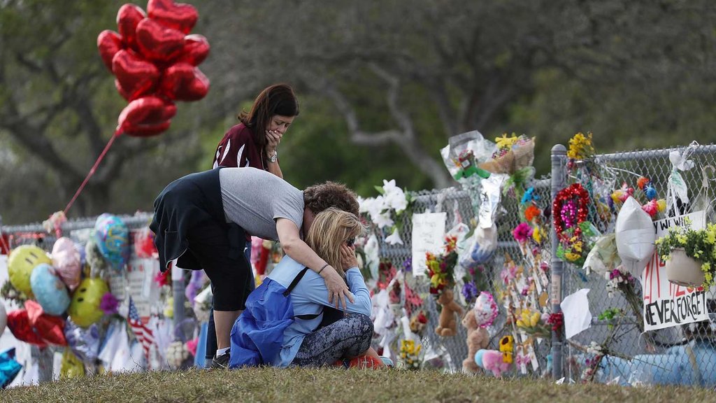 Familias de víctimas de la masacre de Parkland recibirán más de 25 millones dólares
