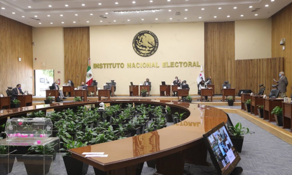 Revocación de Mandato: INE aprobó posponer la consulta por falta de presupuesto