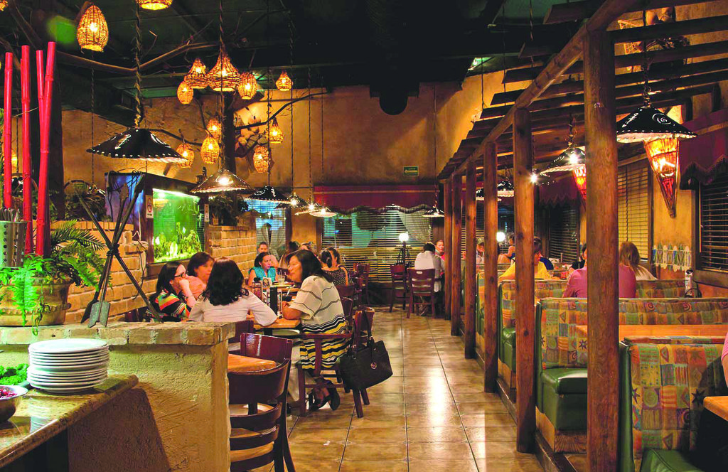 Restaurantes de Monclova incrementan 20% los precios de su comida