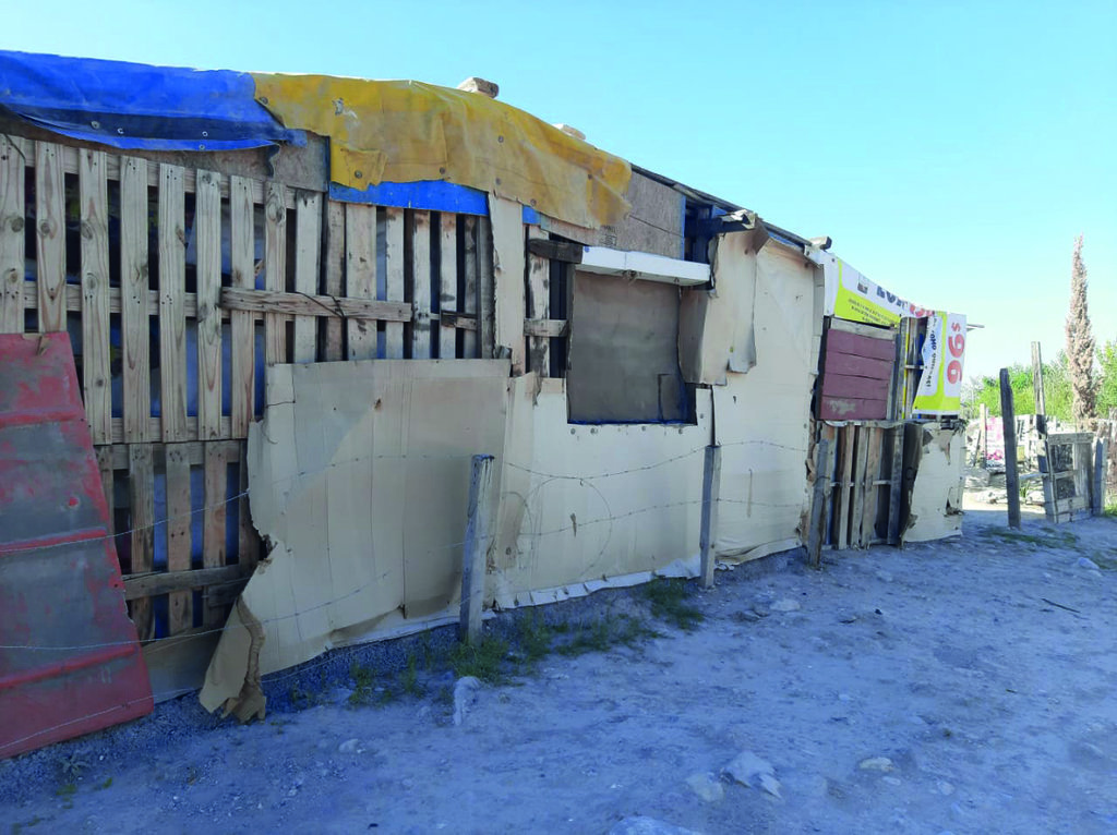 Bomberos de Monclova detectan familias en sectores no urbanizados; les brindan apoyo