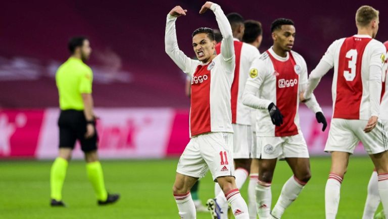 Edson Álvarez:  Ajax goleó al Fortuna Sittard en su último partido del año
