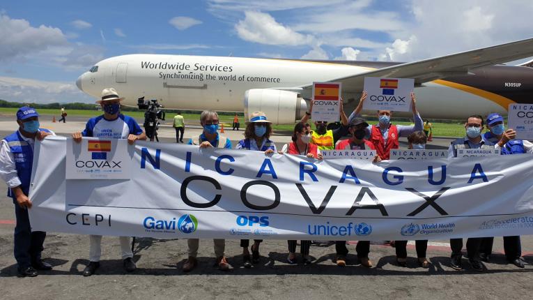 Nicaragua recibe 505,550 dosis de vacunas contra COVID-19, donadas por Japón