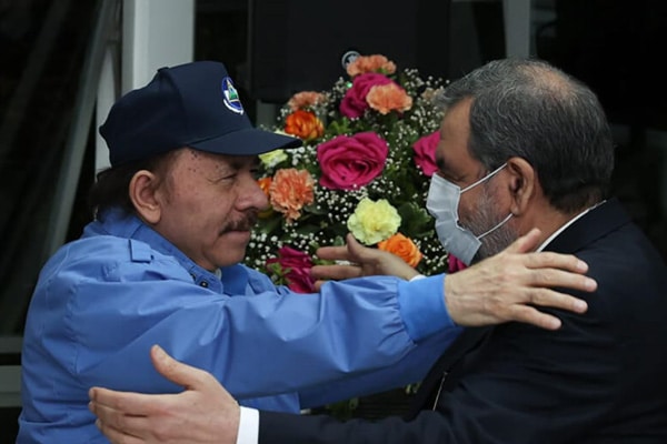 Ortega se reunió con funcionario iraní acusado por atentado en Argentina