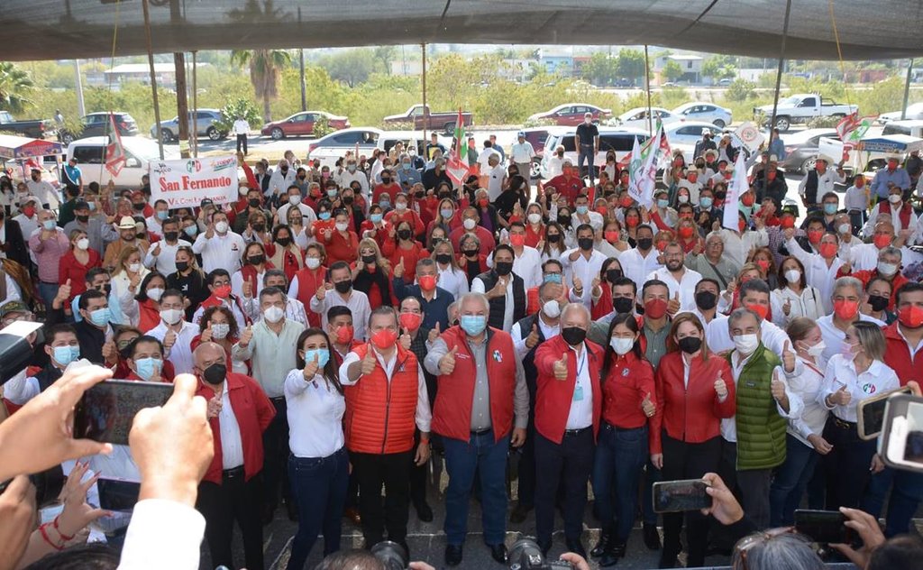 'Truco' Verástegui se reúne con priistas en Tamaulipas