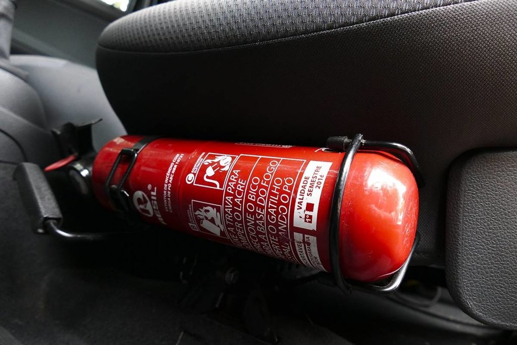 Los extintores son necesarios en los automóviles