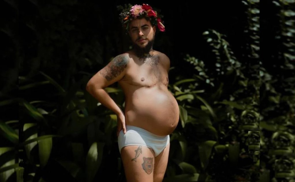 Hombre trans embarazado protagoniza campaña de ropa