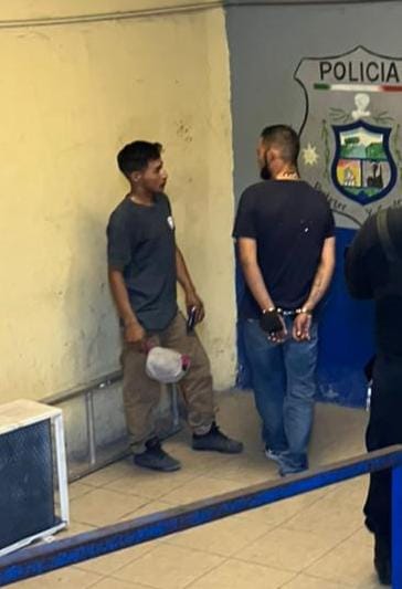 Policía Municipal arresta a par de asaltantes en la colonia Las Misiones de Monclova