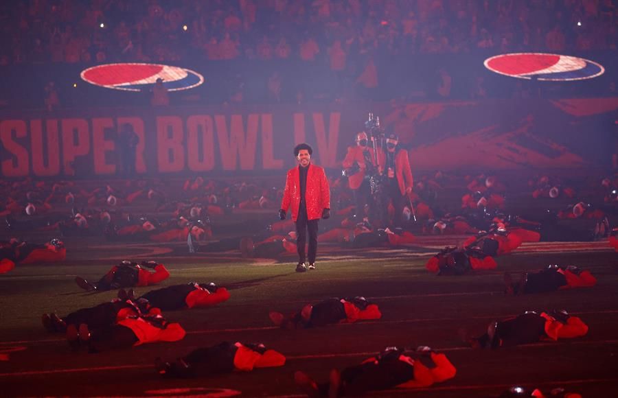 GALERÍA: El show de medio tiempo de The Weeknd en el Super Bowl LV