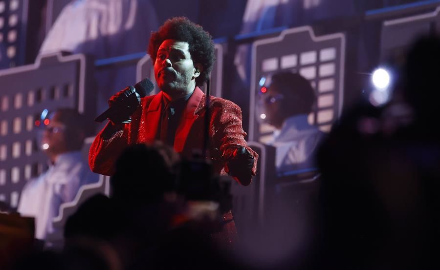 GALERÍA: El show de medio tiempo de The Weeknd en el Super Bowl LV