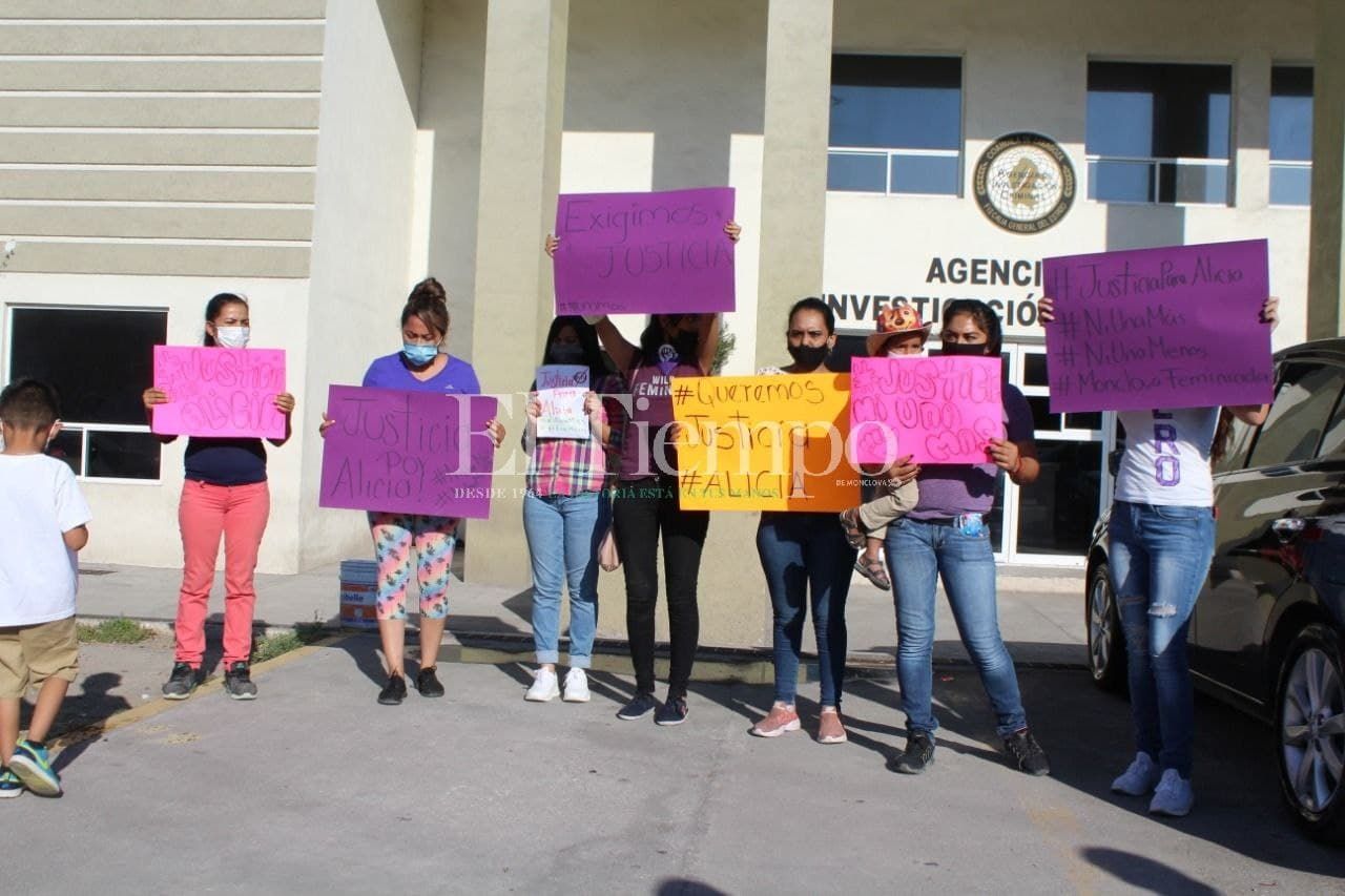 Feministas exigen justicia por feminicidio en Monclova