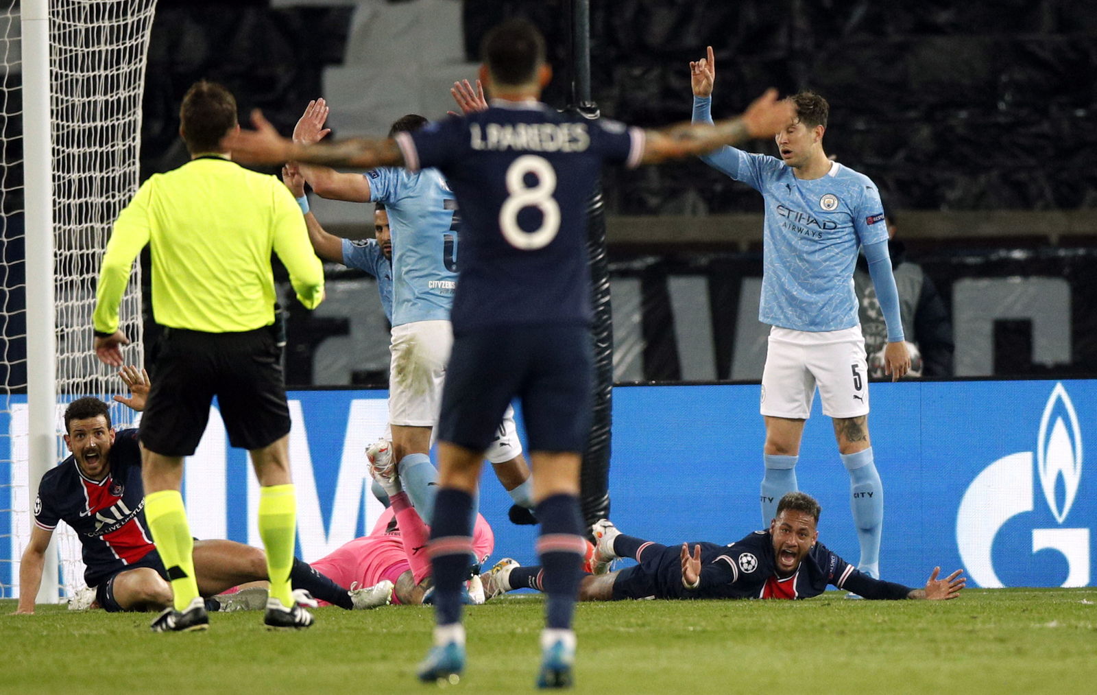 Manchester City remonta y supera 2-1 al PSG en ida de semifinales de Champions League