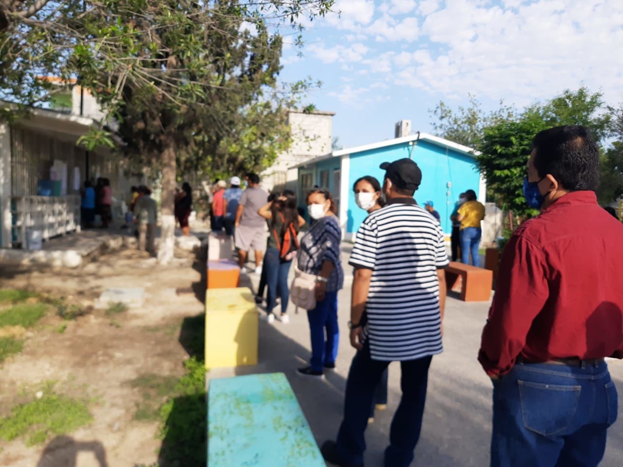 Ciudadanos de la Región Centro participan en jornada electoral