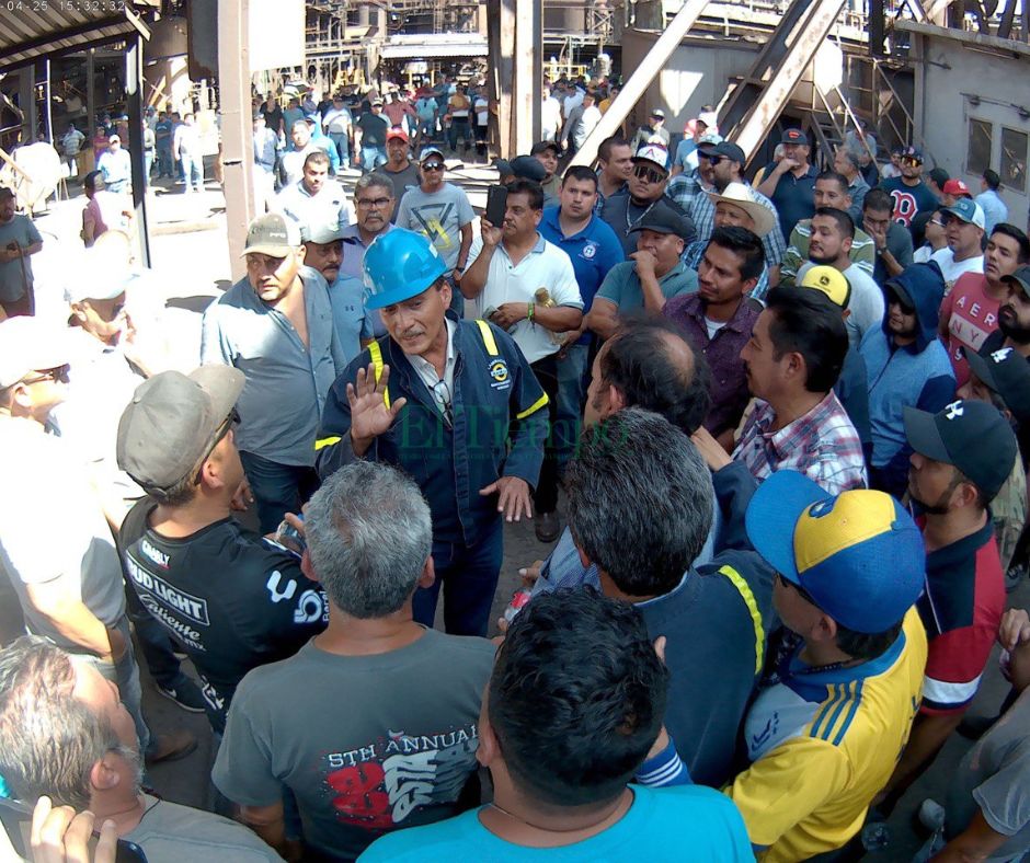 Apagan obreros estufas en AH5, exigen sus pagos