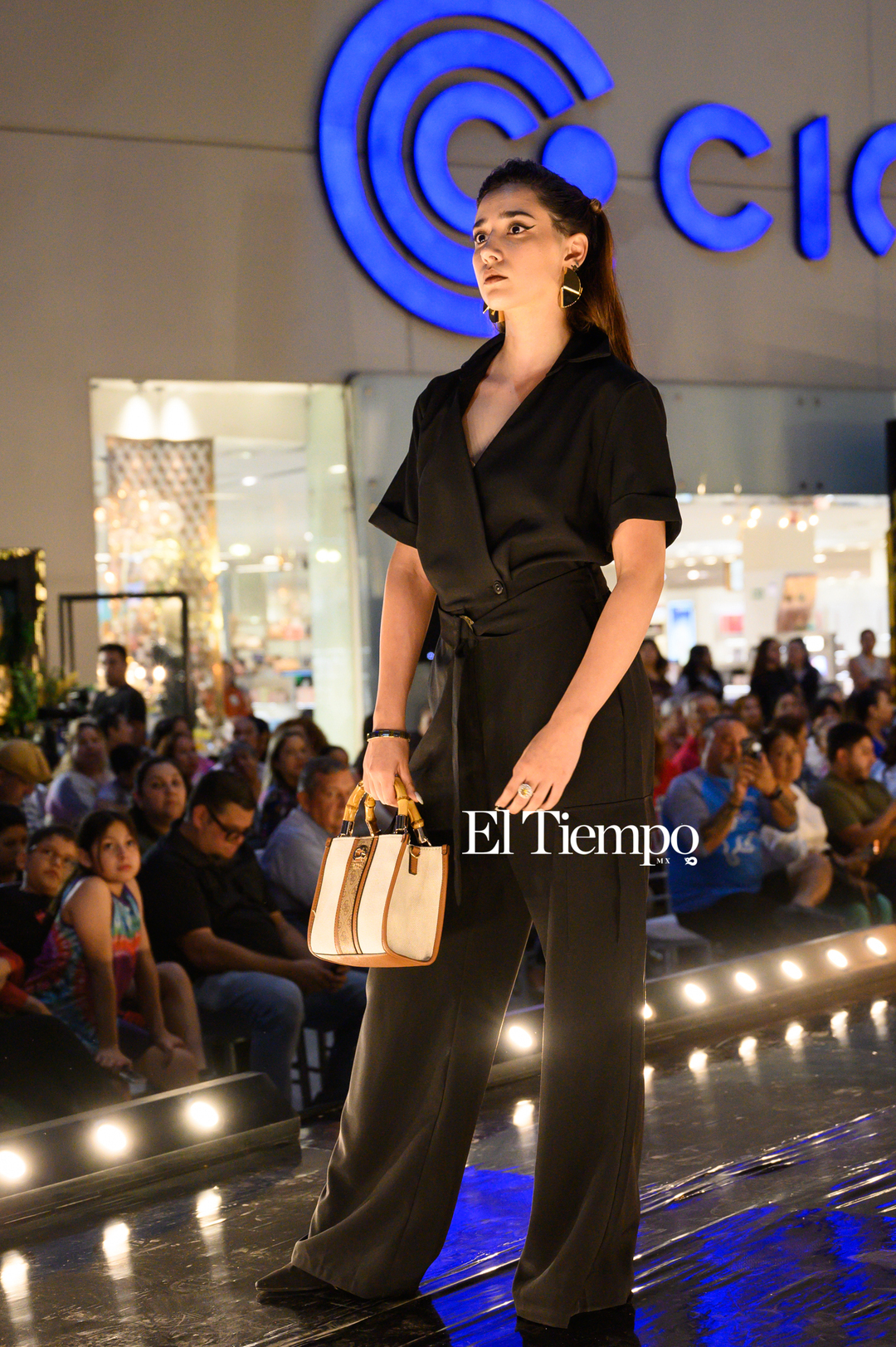 Desfile de moda otoño-invierno Cimaco