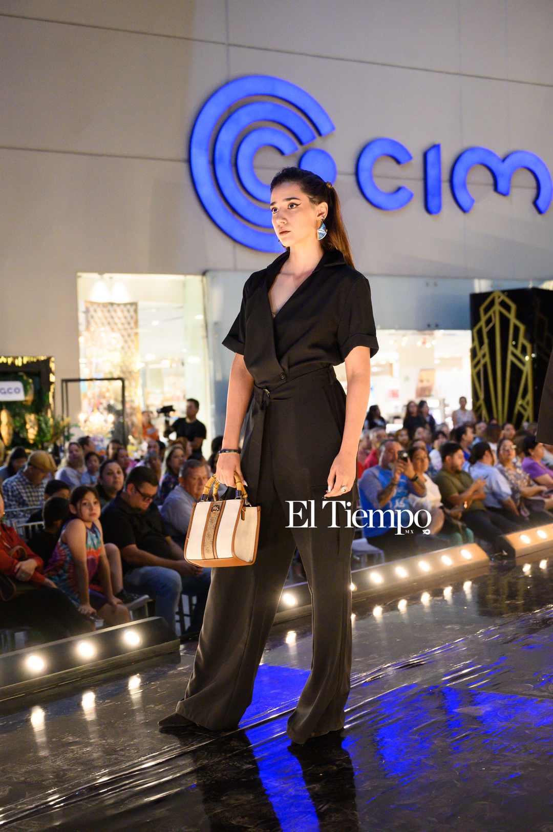 Desfile de moda otoño-invierno Cimaco