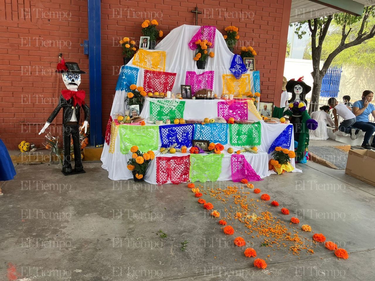 Inician las celebraciones del Día de Muertos en las escuelas